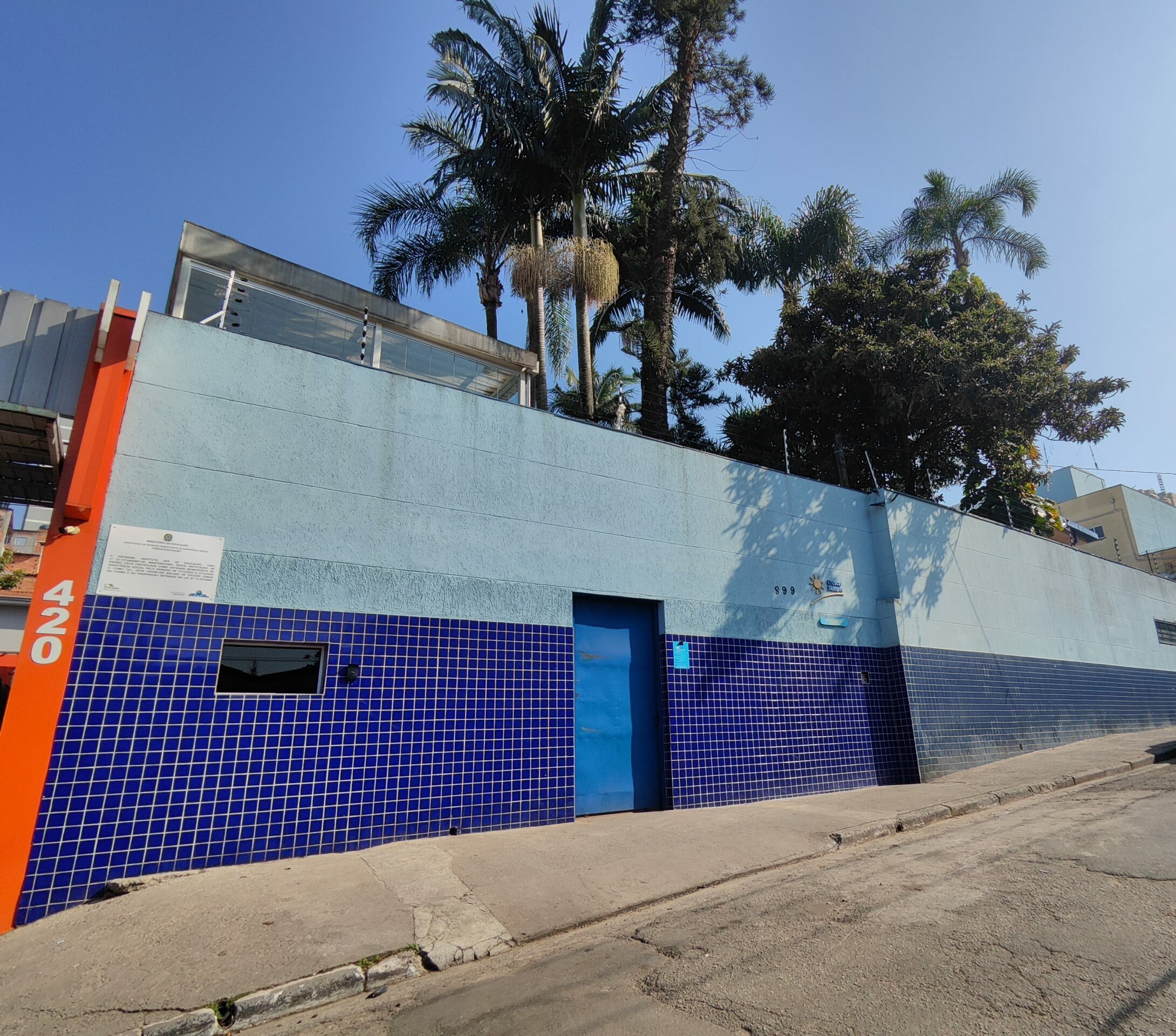 Crescer_sempre_predio