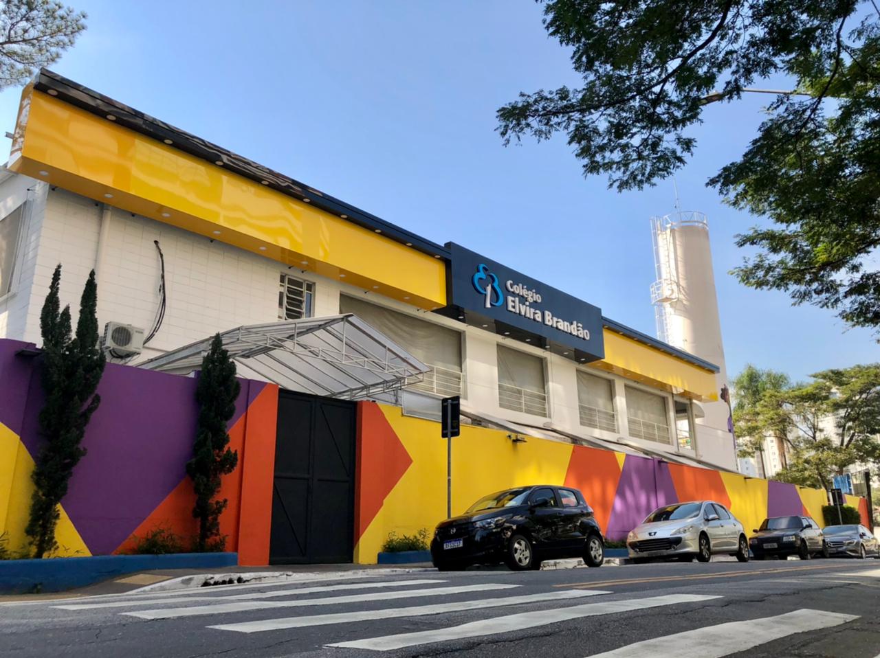 fachada_elvira_brandao